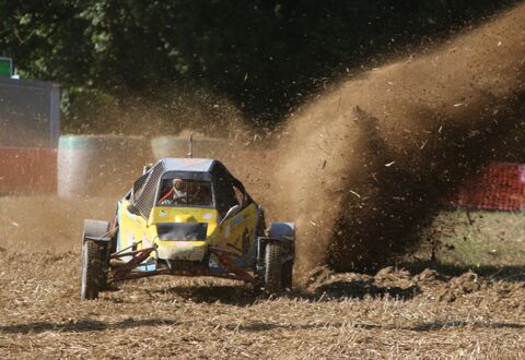 Una combinación destacable: El motor de embarcación 1503 con un Variador Ski-Doo – empleado en el Campeonato de Autocross de Austria. Franz Kehrer es Campeón Estatal en 2013, 2014 y 2018. (Copyright: Gerhard Radl)