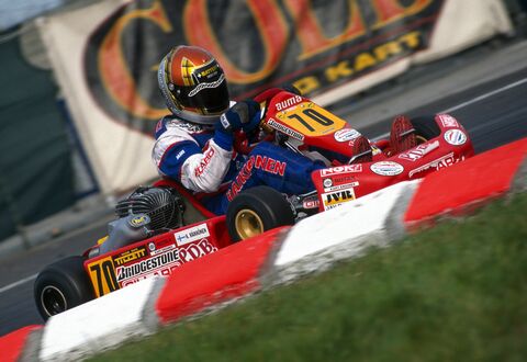 Conocidos pilotos de la Fórmula 1 comenzaron en Rotax Kart. Entre ellos Max Verstappen y Jensen Button. Aquí Kimi Raikkönen con el Rotax 100 DS en el año 1998. (Copyright: Chris Walker Kartpix)