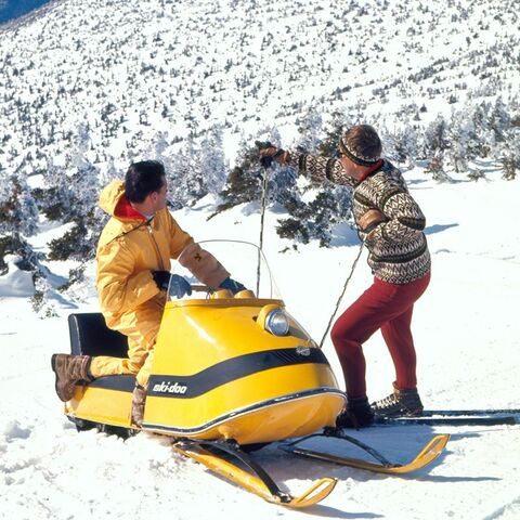 Las Ski-Doo pronto son propulsadas por motores Rotax (Archives, Museum ofIngenuity J. Armand Bombardier)