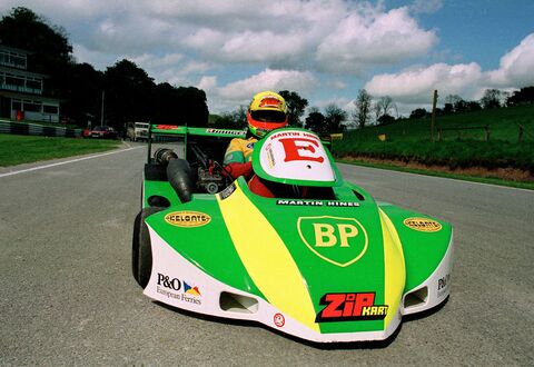 Martin Hines campeón del mundo en el Superkart completamente revestido. (Copyright: Chris Walker Kartpix)